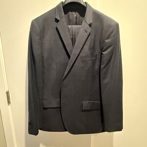 J. Crew Men's Elegant navy suit ludlow